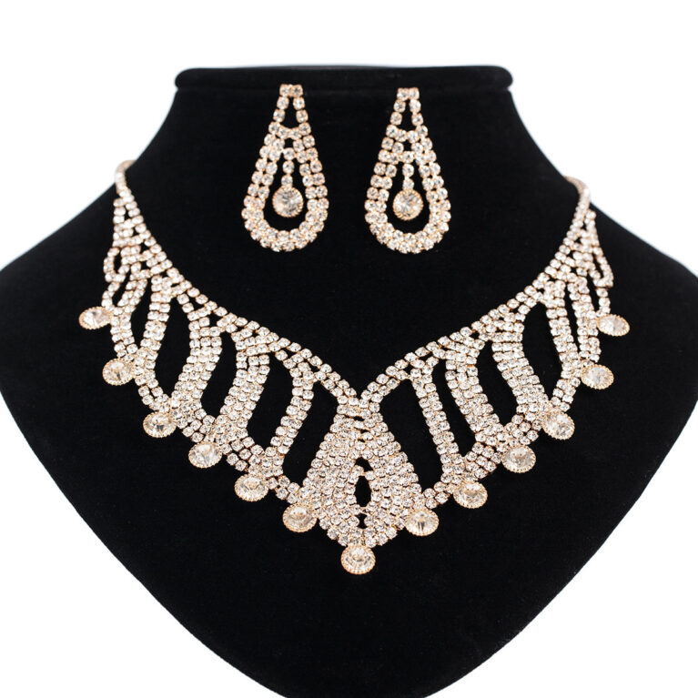 Fashionable Cross-Border Multi-Use Sparkle Diamond Earrings and Necklace with Vintage Courtly Banquet Set Chain Claw Jewelry