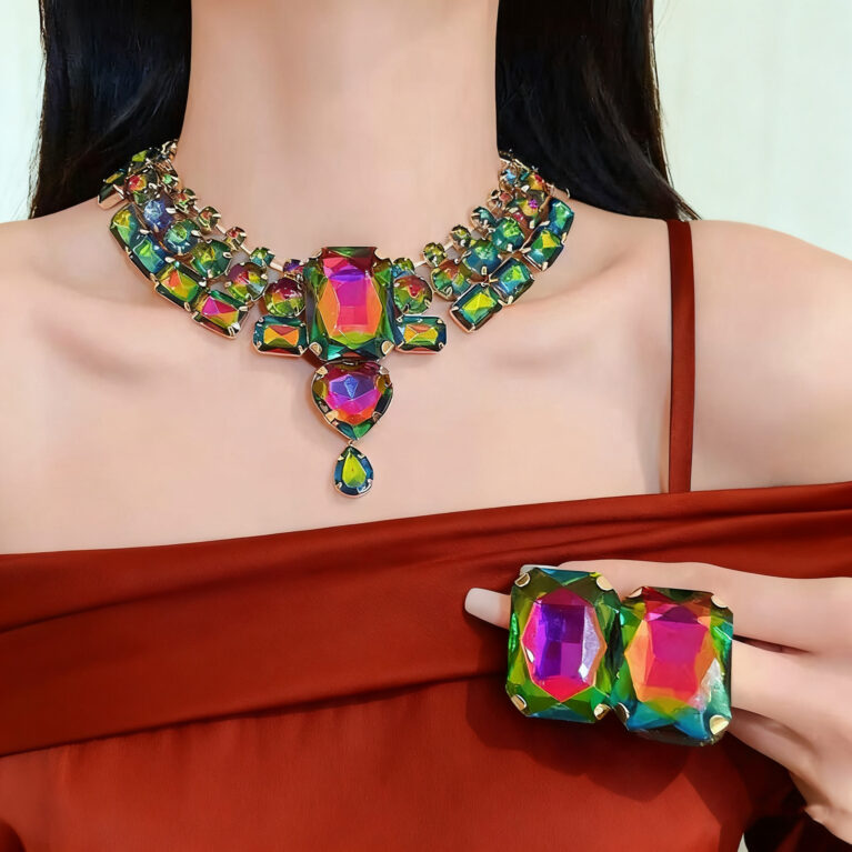 Wholesale High-End Ethnic Zircon Necklace & Earring Set – Glass Teardrop Bridal Jewelry Manufacturer